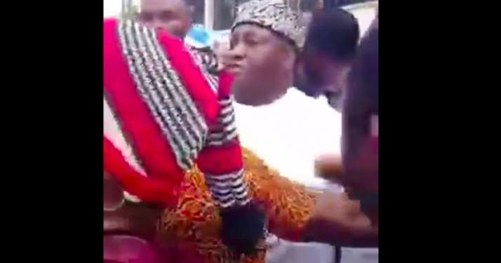 JUST IN: IPOB members harass Nigerian Senator in Court over Kanu [PHOTOS]