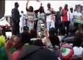 Anambra Guber: IPOB members ‘Harass’ Peter Obi, Abaribe during Campaign [VIDEO + PHOTOS]