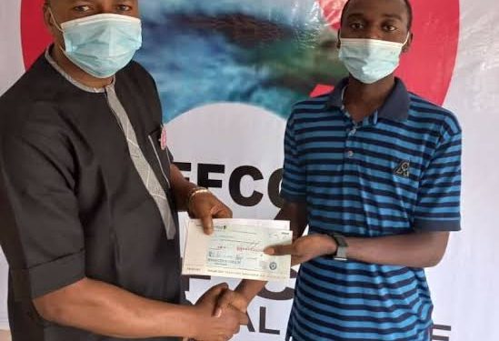 EFCC Returns N326,000 To UNIBEN Student