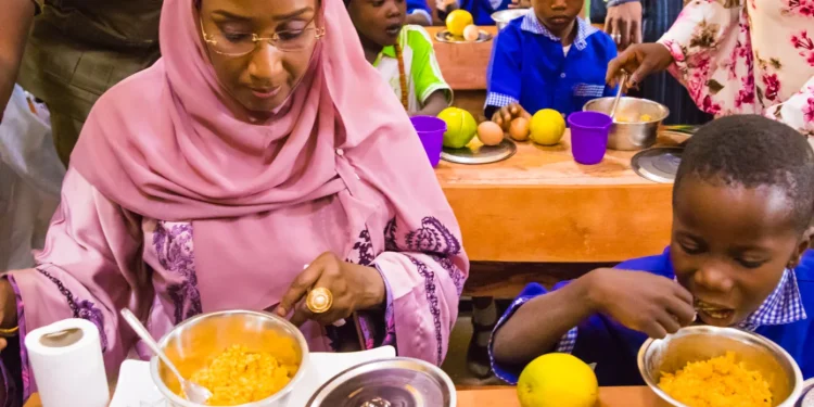 School Feeding: FG to spend N999m daily on 10m pupils [Details]