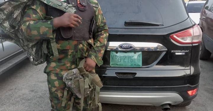 Lagos Police Arrest “Army Captain” For Robbery