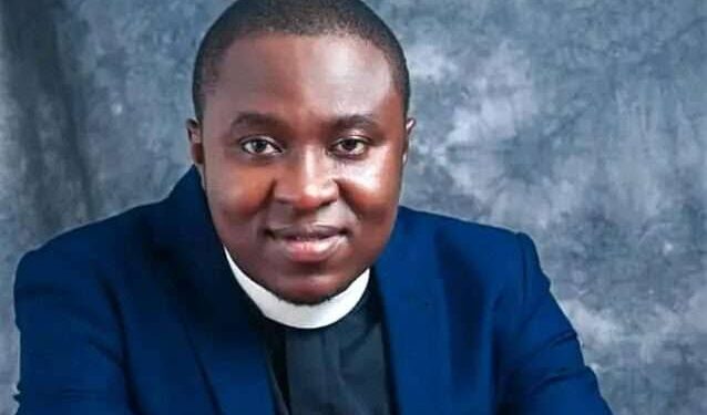 Nigerian priest who resigned to support polygamy makes U-turn, apologises for ‘mistake’