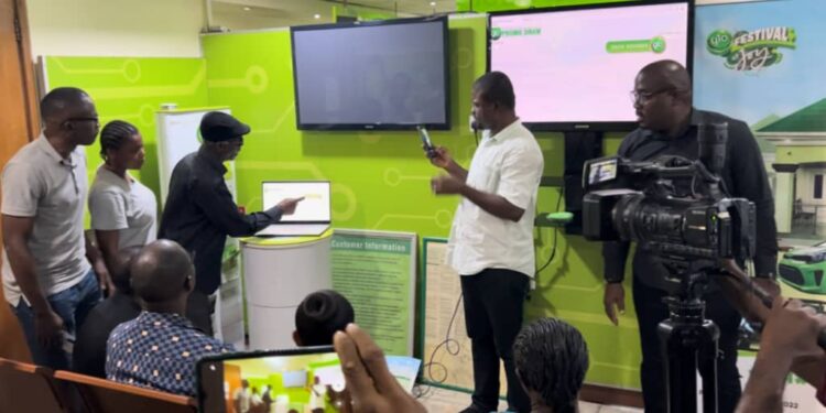 Festival of Joy promo: Glo holds another draw in Port Harcourt for house winner