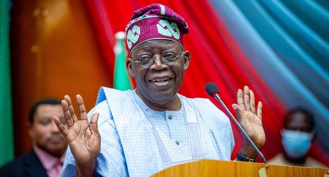 2023: Lagos PDP Vice Chairman Defects To APC