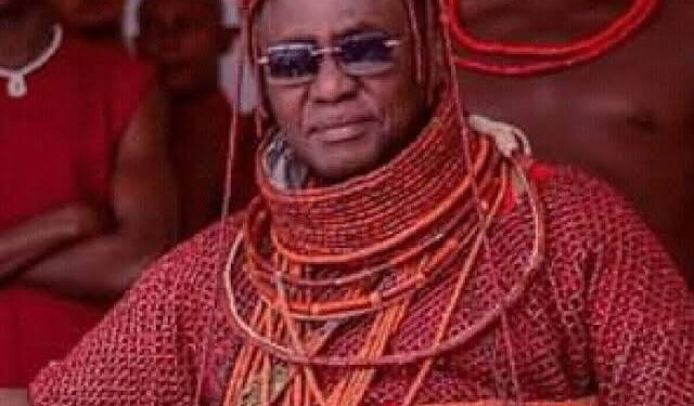 Oba of Benin Fires Enogie (Duke) Of Egbaen, Appoints Odionwere
