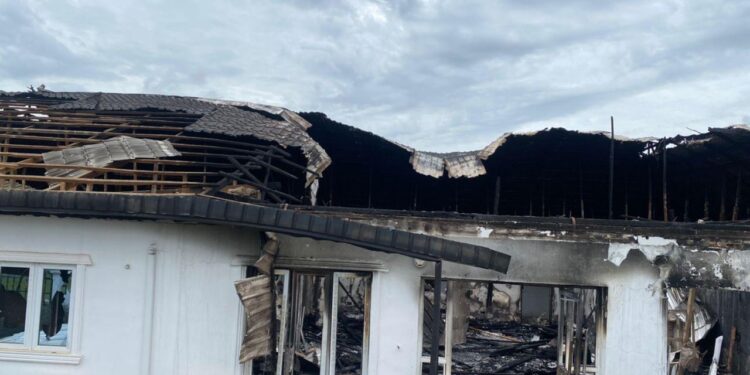 BREAKING: Fire Razes Part Of Ooni of Ife’s Palace [PHOTOS]