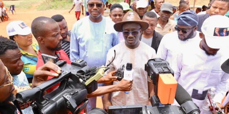 Edo 2024: APC Guber Candidate, Okpebholo Meets Udomi, Okoughele Community Leaders, Seeks Support, Prayers