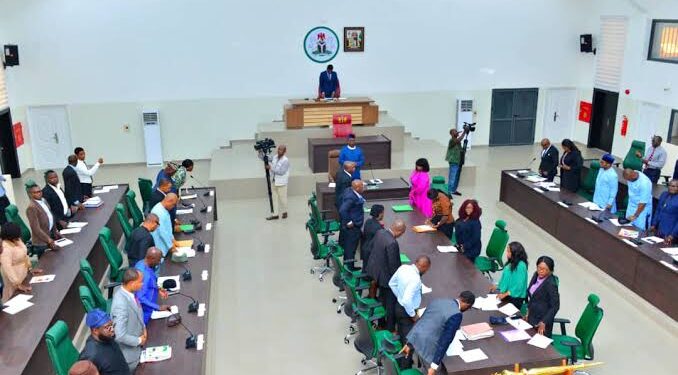 Rowdy Session: Edo Speaker Apologizes [Details]