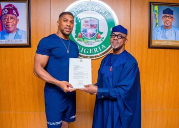PHOTOS: Dapo Abiodun hosts Anthony Joshua, names him ‘Ogun sports ambassador’