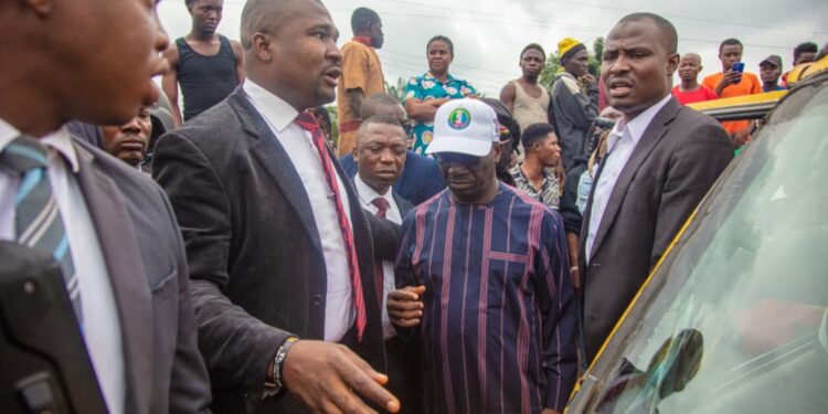 Gov Okpebholo Rescues Over 10 Accident Victims on Benin–Auchi Highway [PHOTOS]