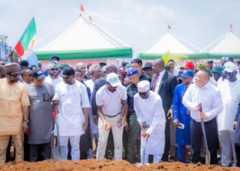 Okpebholo Preforms Ground Breaking for 100MW Power Plant, LNG Facility in Edo, Promises Jobs, Industrial Growth